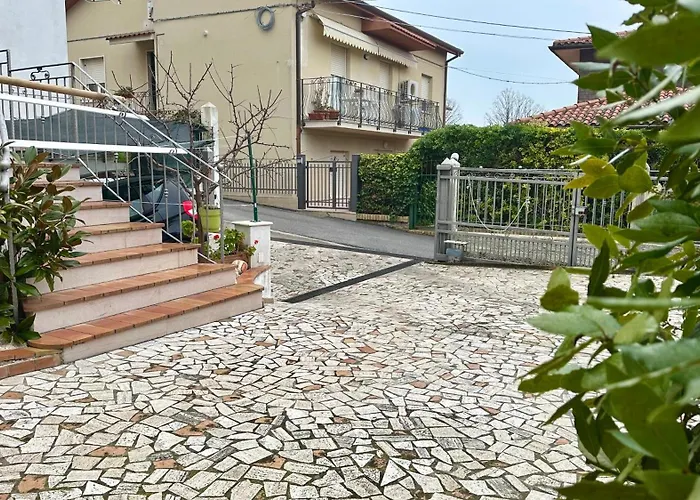 דירה S327 - Sirolo, Comodo Bilocale Ben Accessoriato *